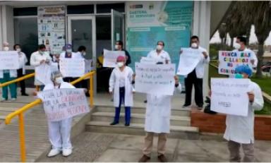 Ancash Denuncian Contratos Excesivos De Personal Administrativo En Hospital Regional De Nuevo Chimbote Huarazenlinea Com Noticias De Huaraz Noticias De Ancash